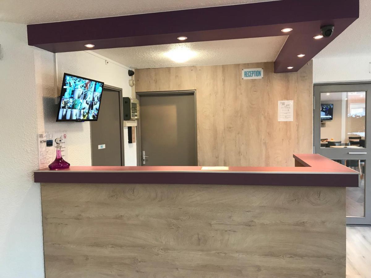Hotel Du Stade Ex Kyriad Direct Lille Est Stade Pierre Mauroy Villeneuve-d'Ascq Kültér fotó